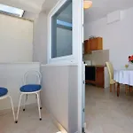 Studio Apartman דירה *