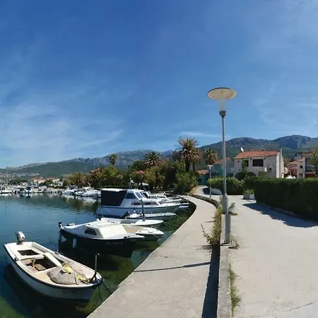 Studio Apartman アパート